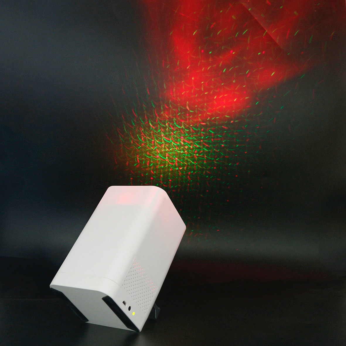 Modern LED Laser Star Night Light Indoor Twinkling Galaxy Projector