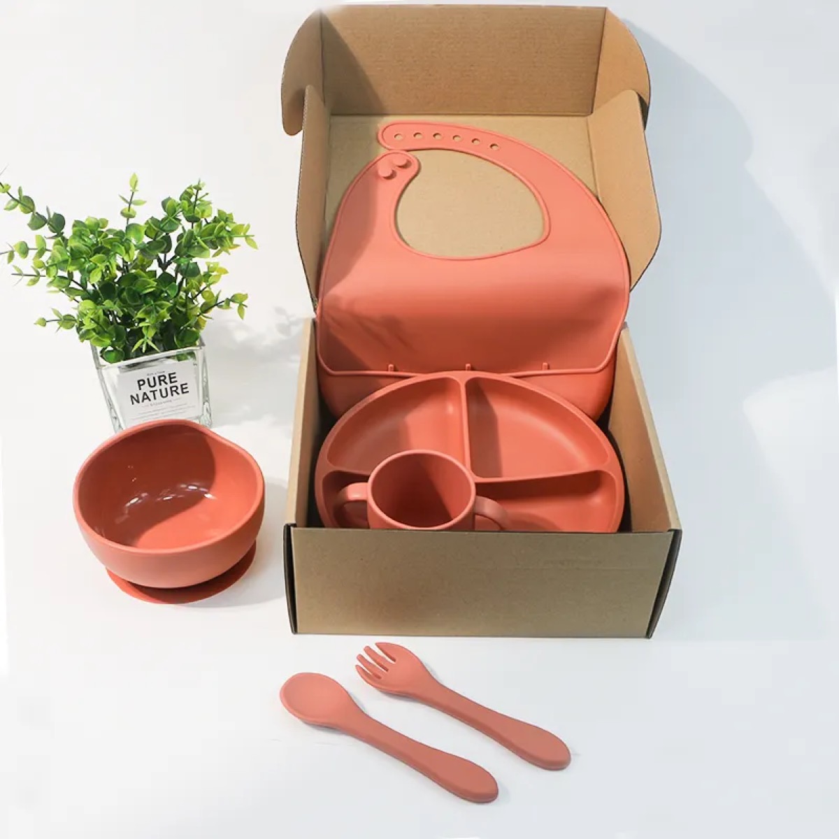 Cute Gourd Shaped Baby Feeding Set, 5 Piece Silicone Suction Bowl &